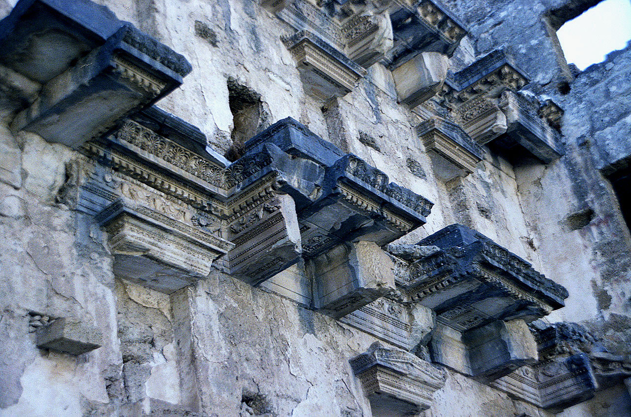 30.07.1990 | Theater | Bühnenwand  Detail