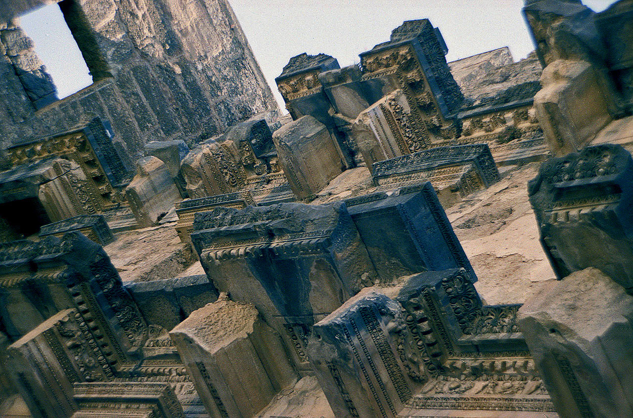 30.07.1990 | Theater | Bühnenwand  Detail