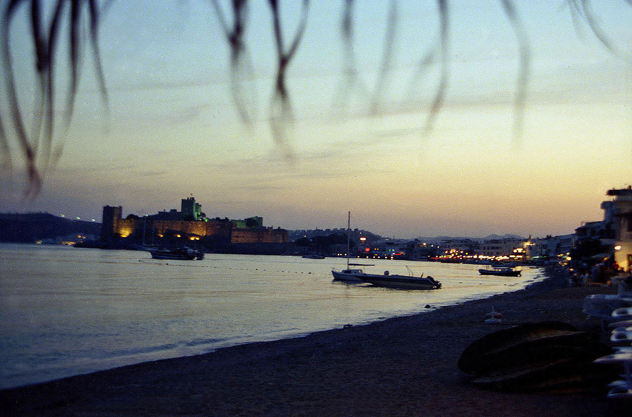 03.06.1996 | Hafen | Kreuzritterburg und Hafen im Abendlicht